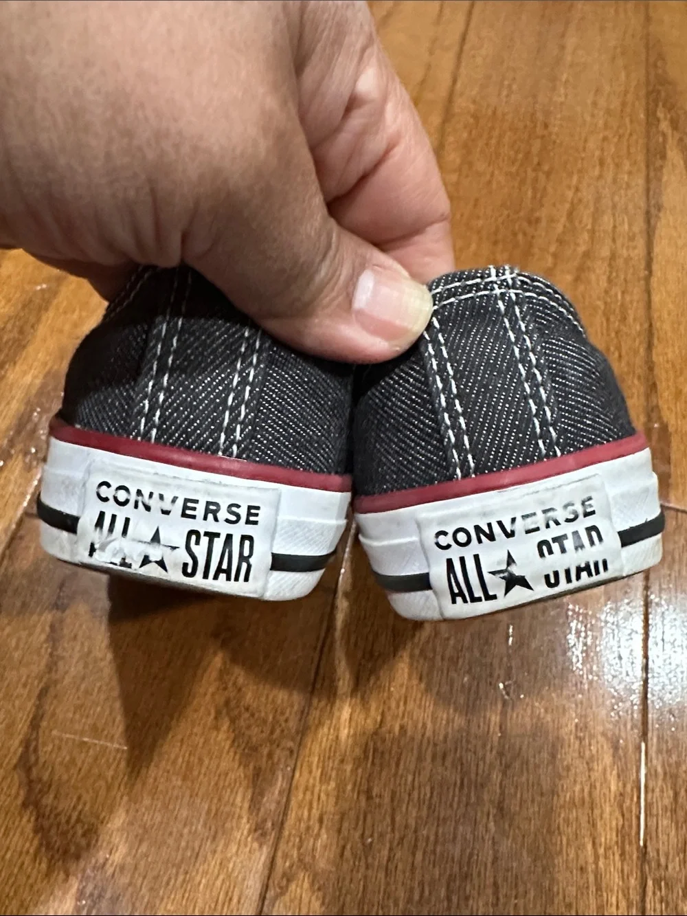 Converse classic low